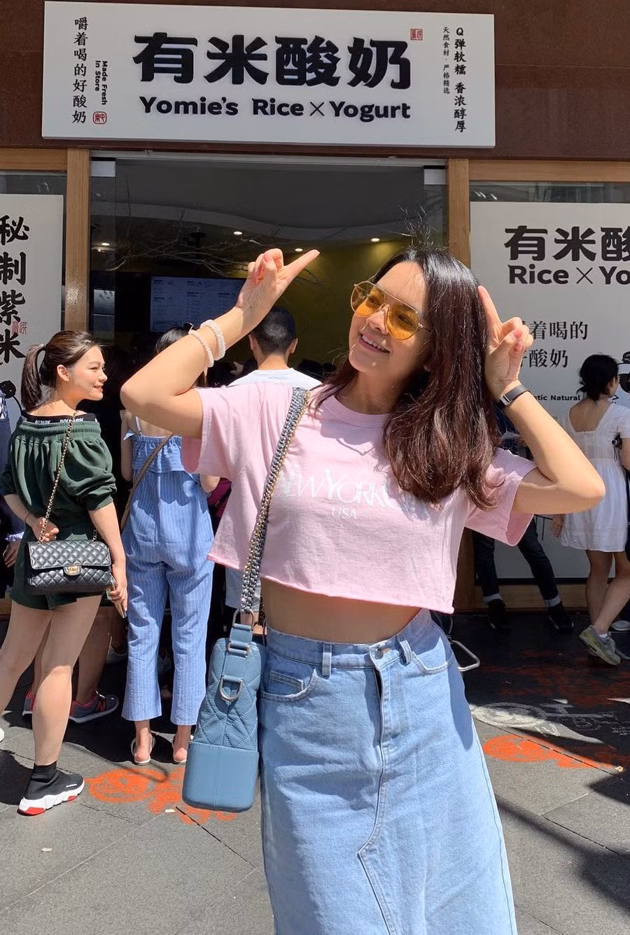 Vóc dáng thấp bé, Phạm Quỳnh Anh vẫn “hack dáng” quá đỉnh chỉ nhờ 1 món đồ ảnh 6