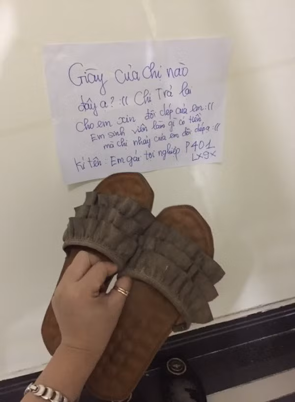 May mắn là hiện tại đôi dép đã về với Ly tuy nhiên kẻ gian vẫn không chịu mang đôi giày cũ về.