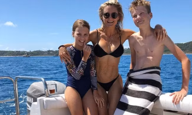 Thân hình phát tướng sau sinh, lại bị chính chồng mỉa mai, cười nhạo, người mẹ hai con liền có một cuộc lột xác ngoạn mục không tin được - Ảnh 5.