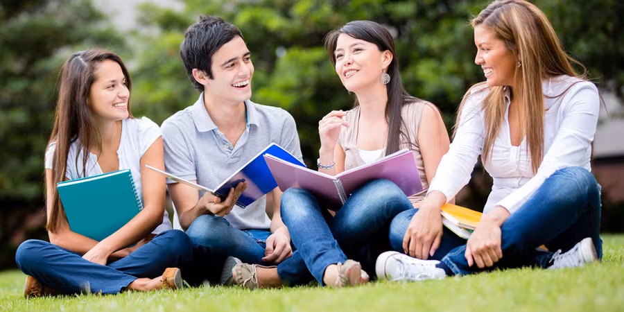 Thế hệ Z sắp bắt đầu học đại học - Nhưng liệu đã sẵn sàng?