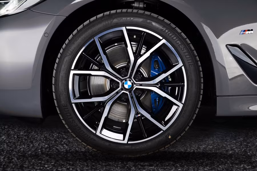 BMW 5 Series mới – Khẳng định "Đẳng cấp" ảnh 3