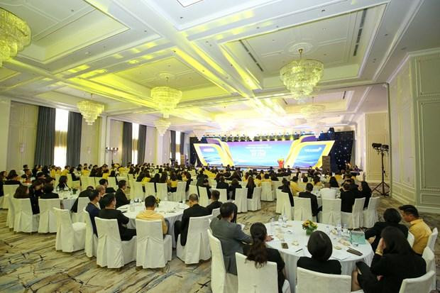 Các sản phẩm bảo hiểm nhân thọ của Dai-ichi đã được phân phối tại trên 100 điểm giao dịch của BAC A BANK trên toàn quốc. Các sản phẩm bảo hiểm nhân thọ của Dai-ichi đã được phân phối tại trên 100 điểm giao dịch của BAC A BANK trên toàn quốc.