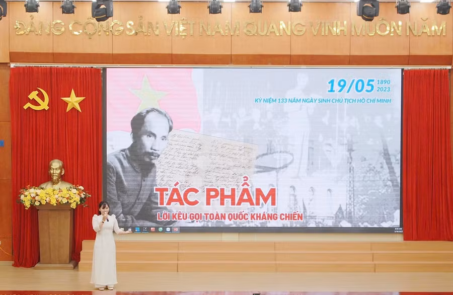 Sinh viên trường Đại học Kinh tế và QTKD tham gia cuộc thi tìm hiểu các tác phẩm tiêu biểu của Chủ tịch Hồ Chí Minh - giá trị lý luận và thực tiễn