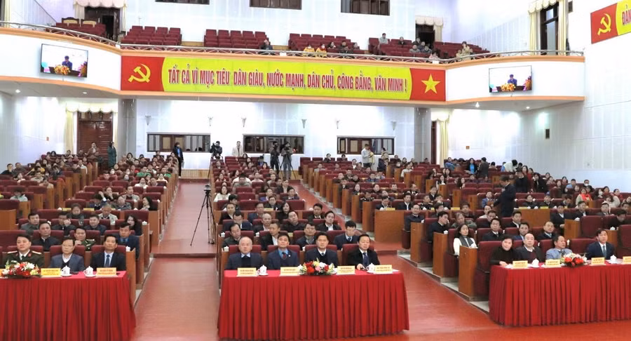 Các đại biểu tham dự Hội nghị tại điểm cầu tỉnh Lai Châu.