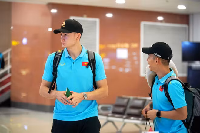 Tuyển VN đang rất yên tâm với thủ thành Văn Lâm