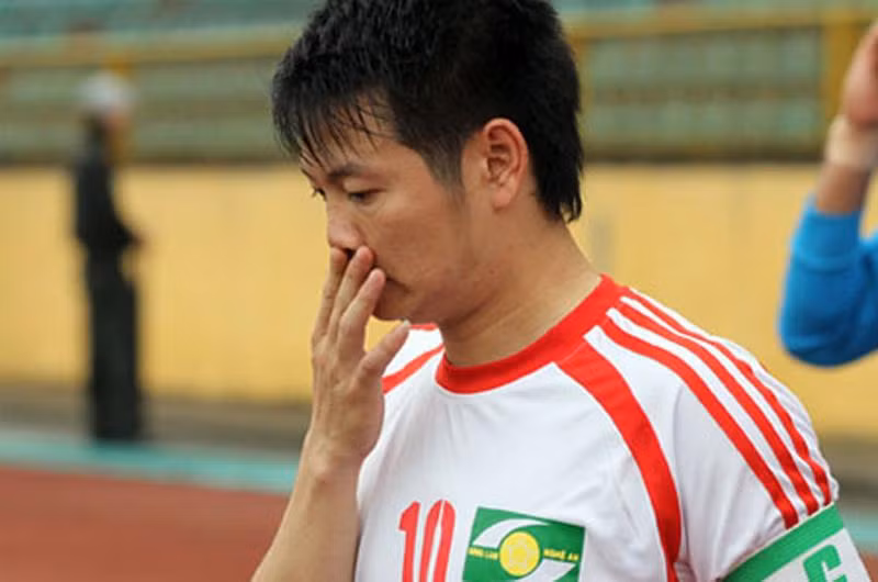 Công Vinh, Văn Quyến và Anh Đức: 1 bức ảnh, 3 số phận khác nhau trên sân cỏ-14