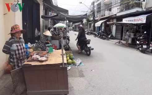 khanh hoa: lo mo dong loat dong cua, thit heo khan hiem, tang gia hinh 1