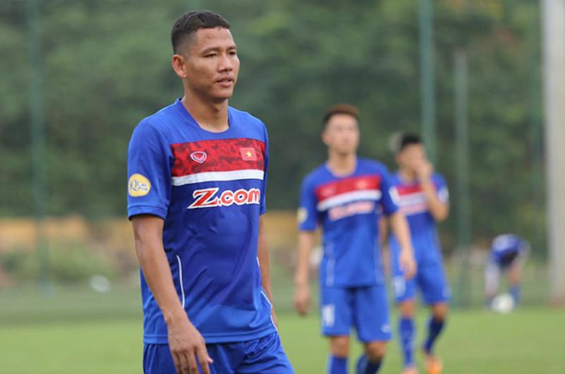 1 bức ảnh, 3 số phận khác nhau trên sân cỏ của Công Vinh, Văn Quyến và Anh Đức ảnh 21 Công Vinh, Văn Quyến và Anh Đức: 1 bức ảnh, 3 số phận khác nhau trên sân cỏ-21