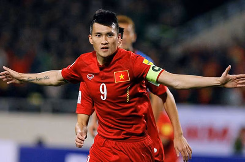 1 bức ảnh, 3 số phận khác nhau trên sân cỏ của Công Vinh, Văn Quyến và Anh Đức ảnh 1 Công Vinh, Văn Quyến và Anh Đức: 1 bức ảnh, 3 số phận khác nhau trên sân cỏ-1