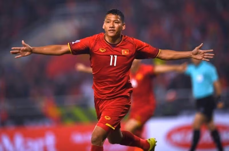 Công Vinh, Văn Quyến và Anh Đức: 1 bức ảnh, 3 số phận khác nhau trên sân cỏ-17