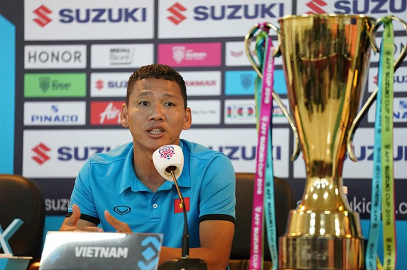 1 bức ảnh, 3 số phận khác nhau trên sân cỏ của Công Vinh, Văn Quyến và Anh Đức ảnh 22 Công Vinh, Văn Quyến và Anh Đức: 1 bức ảnh, 3 số phận khác nhau trên sân cỏ-22