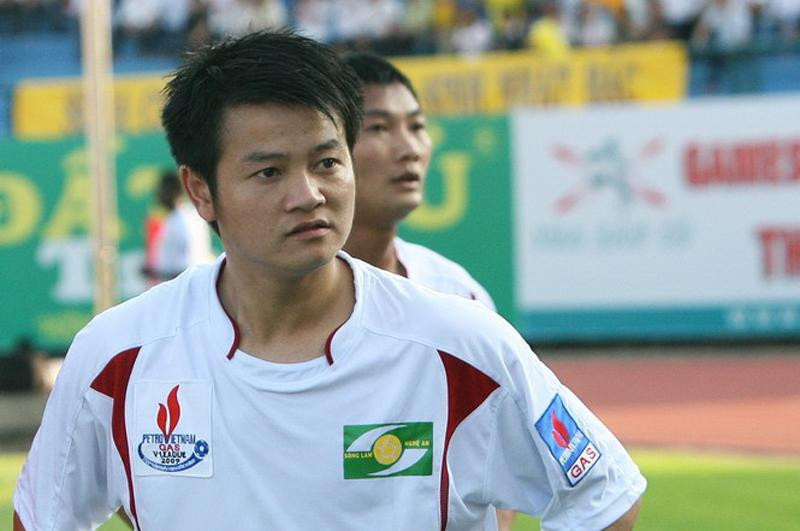 1 bức ảnh, 3 số phận khác nhau trên sân cỏ của Công Vinh, Văn Quyến và Anh Đức ảnh 13 Công Vinh, Văn Quyến và Anh Đức: 1 bức ảnh, 3 số phận khác nhau trên sân cỏ-13