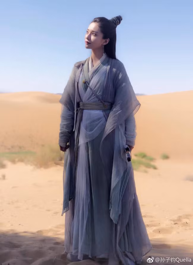 Thêm 1 mỹ nhân Nga Mi xuất hiện, fan hoang mang hỏi: Ai mới là người đẹp nhất Tân Ỷ thiên đồ long ký? - Ảnh 8.