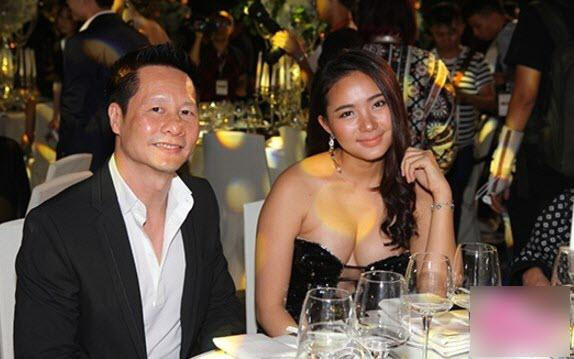 Phát tướng sau sinh, phản ứng của chồng đại gia khiến mỹ nhân Việt “mát mặt“ ảnh 2 phat tuong sau sinh nhung phan ung cua chong dai gia khien my nhan viet "mat mat" - 4