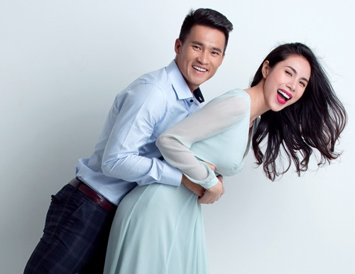 Công Vinh - Thủy Tiên công khai bí quyết hạnh phúc: "Tiền vừa đủ, tình cảm mới quan trọng" ảnh 2 Công Vinh - Thủy Tiên công khai bí quyết hạnh phúc: Tiền vừa đủ, tình cảm mới quan trọng-2