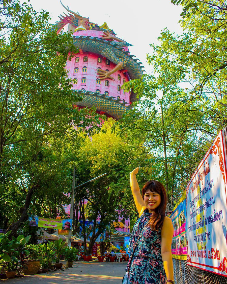 Thoạt nhìn cứ tưởng bối cảnh phim Hollywood nhưng hoá ra ngôi chùa này ở Thái lại hoàn toàn có thật! - Ảnh 9. Thoạt nhìn cứ tưởng bối cảnh phim Hollywood nhưng hoá ra ngôi chùa này ở Thái lại hoàn toàn có thật! - Ảnh 9.