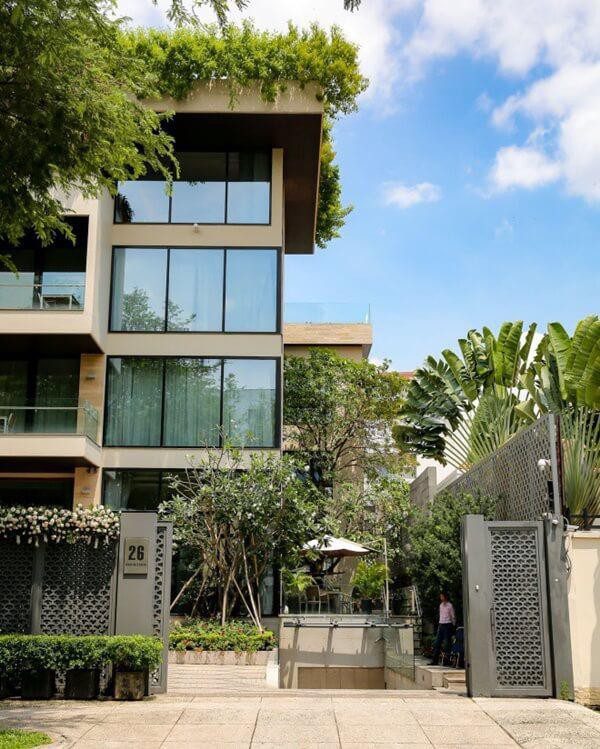 Cận cảnh nơi sống xa hoa, rợp bóng cây xanh của vợ chồng Hoa hậu Đặng Thu Thảo - Ảnh 2. Cận cảnh nơi sống xa hoa, rợp bóng cây xanh của vợ chồng Hoa hậu Đặng Thu Thảo - Ảnh 2.