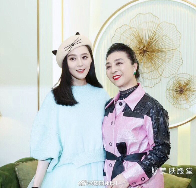 Hé lộ mức giá khủng gây tranh cãi tại spa của Phạm Băng Băng: Thấp nhất 170 triệu, cao nhất lên tới 3,5 tỷ đồng - Ảnh 2. Hé lộ mức giá khủng gây tranh cãi tại spa của Phạm Băng Băng: Thấp nhất 170 triệu, cao nhất lên tới 3,5 tỷ đồng - Ảnh 2.