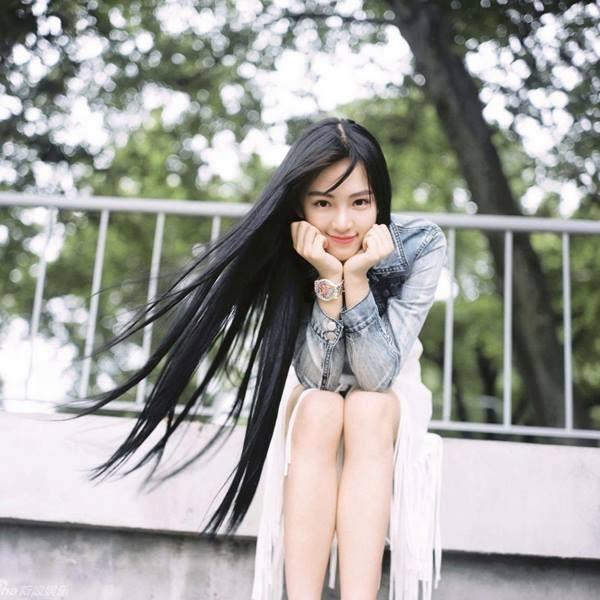 "Hết hồn" nhan sắc đời thực của 4 hot girl đình đám ảnh 10 4 hot girl dinh dam khien dan mang