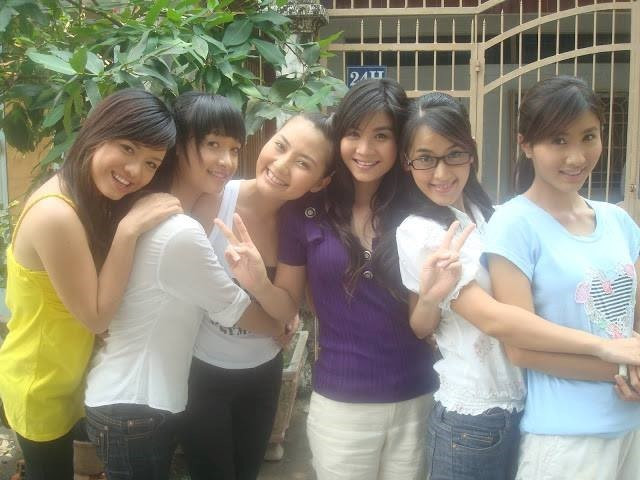 Vén màn lý do 10 đôi bạn thân bỗng một ngày cạch mặt: Từ chuyện tiền bạc đến cạnh tranh chỗ đứng trong showbiz - Ảnh 20. Vén màn lý do 10 đôi bạn thân bỗng một ngày cạch mặt: Từ chuyện tiền bạc đến cạnh tranh chỗ đứng trong showbiz - Ảnh 20.