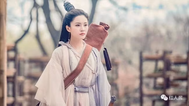 Thêm 1 mỹ nhân Nga Mi xuất hiện, fan hoang mang hỏi: Ai mới là người đẹp nhất Tân Ỷ thiên đồ long ký? - Ảnh 9.