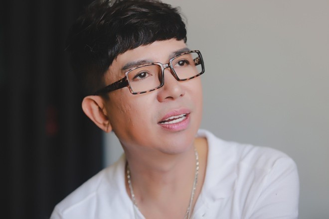 U60 Long Nhật xuất hiện với gương mặt khác lạ sau tin đồn phẫu thuật chuyển giới ảnh 2