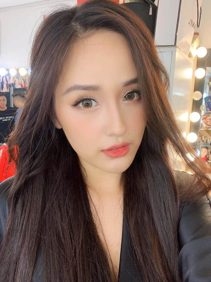 Nhan sắc “cực phẩm” của hội bạn thân Hoa hậu Vbiz, người thấp nhất đã... 1m73 ảnh 4 hoi ban than hoa hau cua vbiz: nhan sac thi toan "cuc pham", nguoi thap nhat da... 1m73 - 5