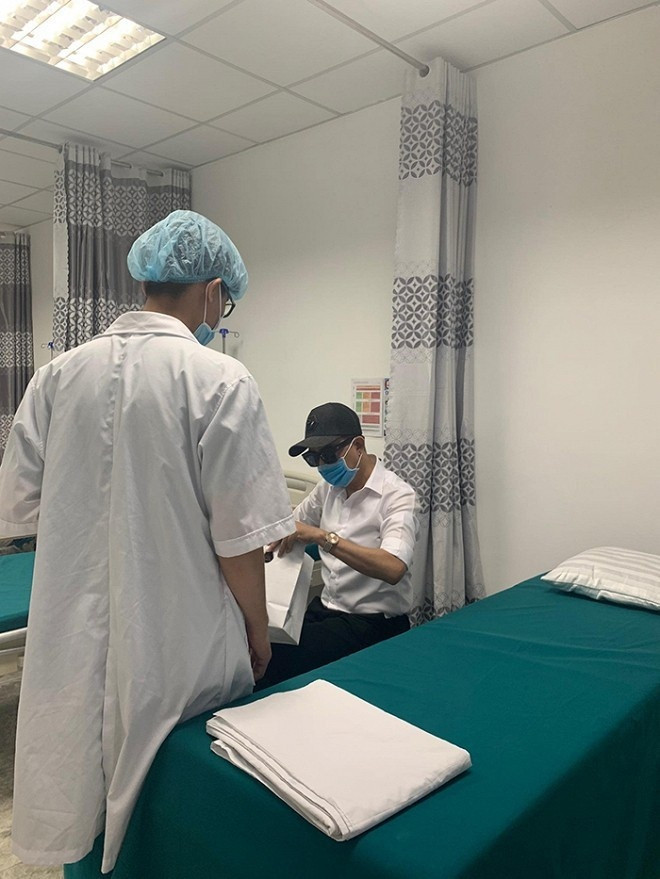 U60 Long Nhật xuất hiện với gương mặt khác lạ sau tin đồn phẫu thuật chuyển giới ảnh 3