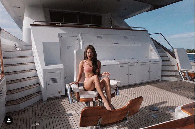 Công chúa nóng bỏng nhất Brunei: Thân phận bí ẩn, khiến con trai cựu Tổng thống Philippines bỏ vợ? - Ảnh 21. Công chúa nóng bỏng nhất Brunei: Thân phận bí ẩn, khiến con trai cựu Tổng thống Philippines bỏ vợ? - Ảnh 21.