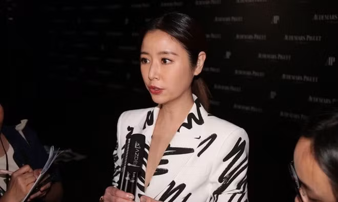 Kể về tổ ấm hạnh phúc, Lâm Tâm Như bác tin rạn nứt với Hoắc Kiến Hoa ảnh 1 Lam Tam Nhu ke ve to am hanh phuc voi Hoac Kien Hoa, bac tin ran nut hinh anh 1