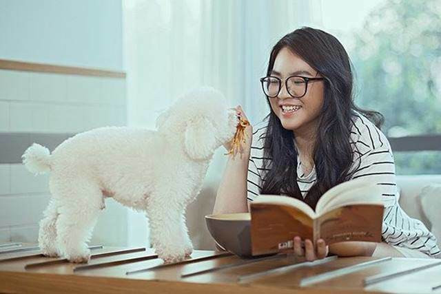 Con gái Hiền Thục 17 tuổi cao như người mẫu, “xinh chẳng thua mẹ“ ảnh 10