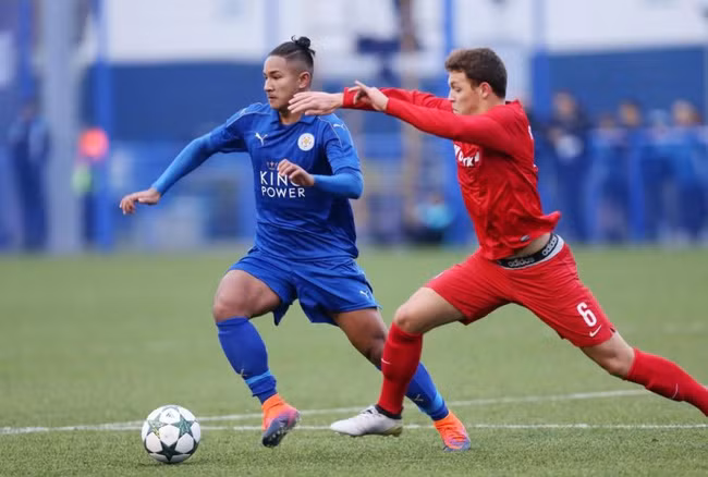 Choáng với gia thế của đội trưởng U23 Brunei: Con nhà hoàng tộc, sở hữu tài sản 461 nghìn tỷ 