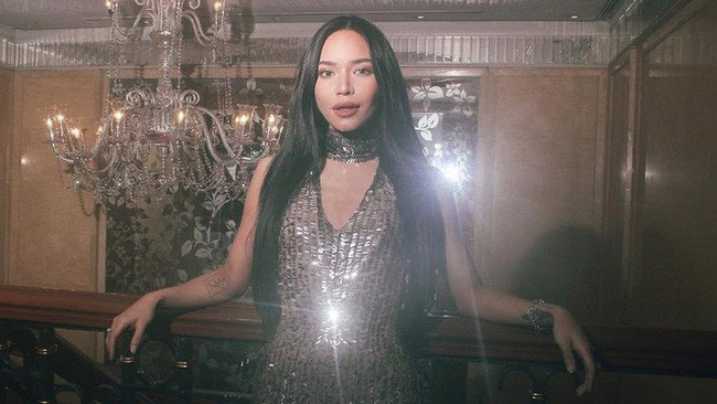 Công chúa nóng bỏng nhất Brunei: Thân phận bí ẩn, khiến con trai cựu Tổng thống Philippines bỏ vợ? - Ảnh 11. Công chúa nóng bỏng nhất Brunei: Thân phận bí ẩn, khiến con trai cựu Tổng thống Philippines bỏ vợ? - Ảnh 11.