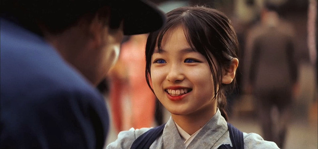 Sao nhí Hồi ức của một Geisha khi trưởng thành: Liệu còn giữ được đường nét thanh thoát, ánh mắt trong veo mơ màng như trước kia? - Ảnh 2. Sao nhí Hồi ức của một Geisha khi trưởng thành: Liệu còn giữ được đường nét thanh thoát, ánh mắt trong veo mơ màng như trước kia? - Ảnh 2.