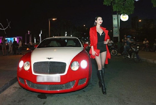 Khánh My - đối thủ Ngọc Trinh sống ra sao?