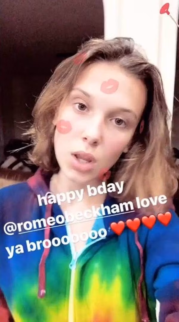 khong ngo con trai thu 2 cua beckham co nguoi yeu nhung bat ngo nhat la danh tinh co gai - 2
