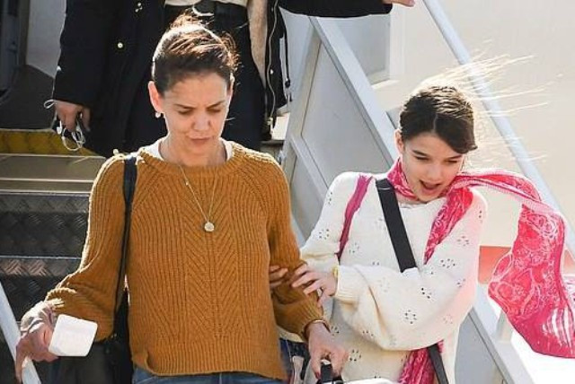 Bất ngờ cuộc sống giản dị của “công chúa Hollywood một thời” Suri Cruise