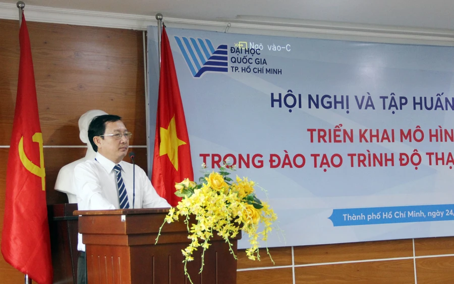 PGS.TS Huỳnh Thành Đạt, Giám đốc ĐHQG TPHCM phát biểu tại Hội nghị