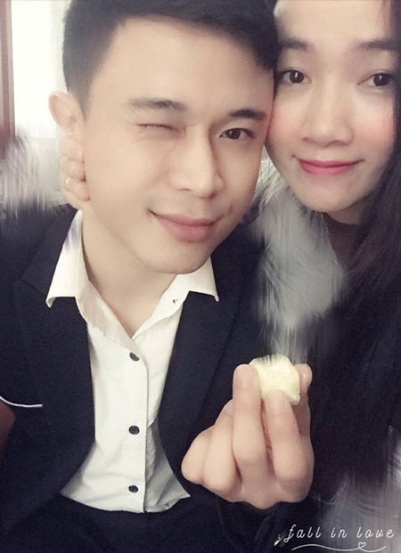 Chuyện ly hôn hụt của cặp vợ chồng Phú Thọ gây "bão" mạng ảnh 1 chuyen-ly-hon-hut-cua-cap-vo-chong-phu-tho-gay-bao-mang