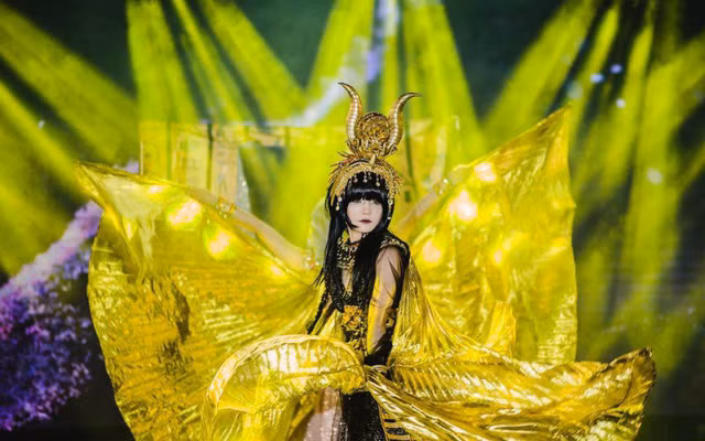 Phương Hạnh (Yuji Koi) là một trong những cosplayer được đánh gia cao nhất về khả năng trình diễn sân khấu trong giới cosplay Việt Nam