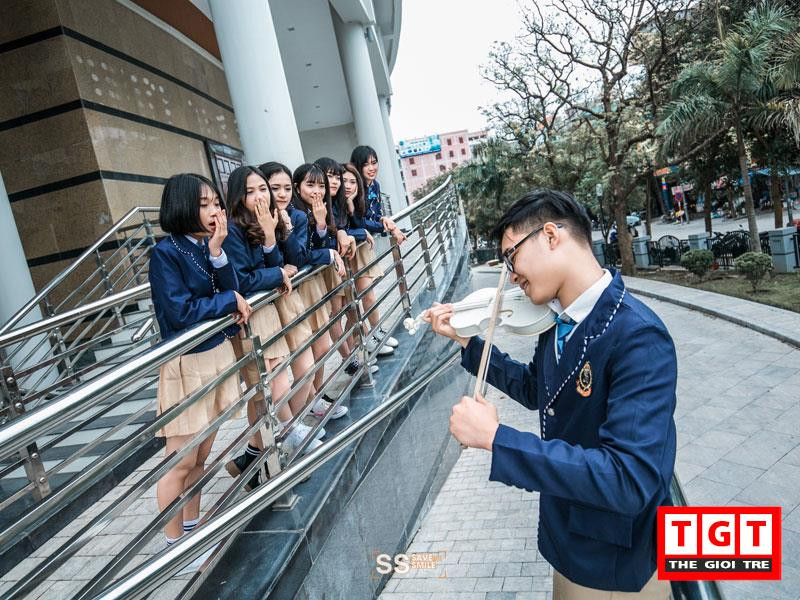 Ảnh kỷ yếu mang tên “The Heirs” cực chất của học sinh THPT ảnh 1