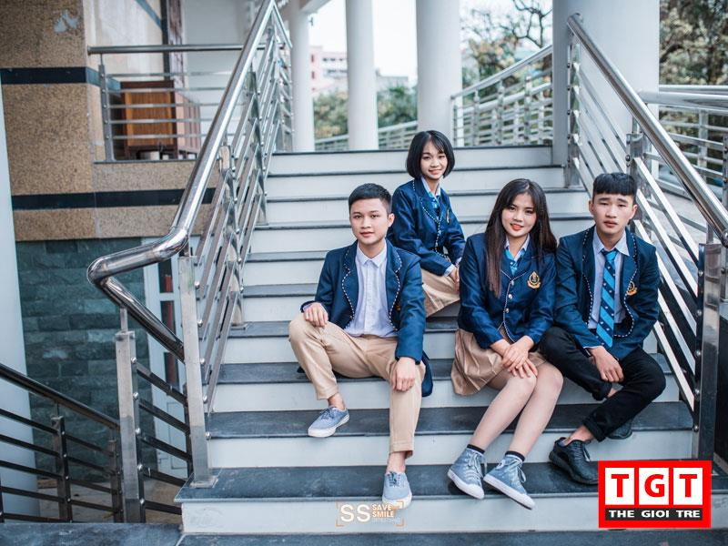 Ảnh kỷ yếu mang tên “The Heirs” cực chất của học sinh THPT ảnh 5