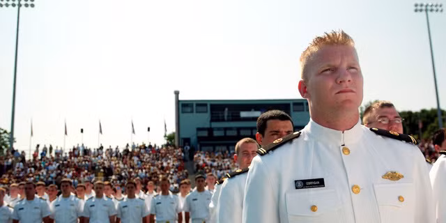 Tỷ lệ trúng tuyển năm 2017 của USNA là 7,5%.