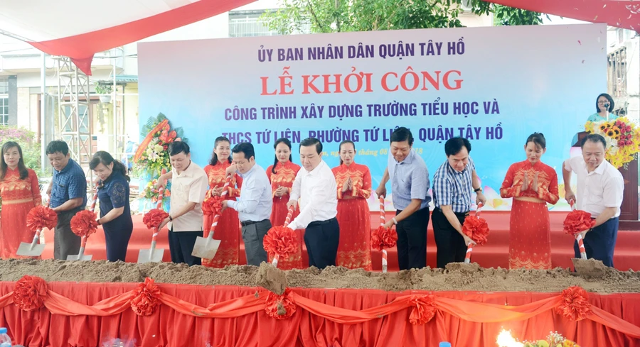 Lễ khởi công công trình xây dựng Trường Tiểu học và THCS Tứ Liên