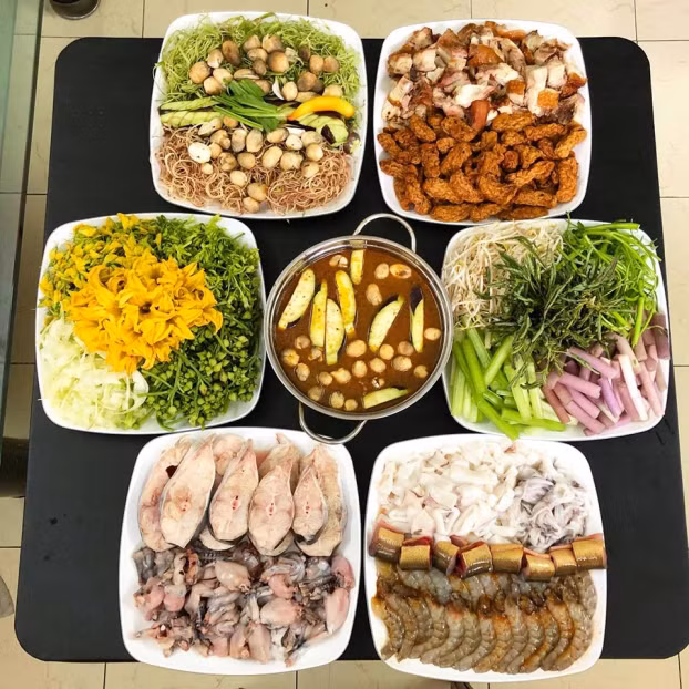 Công thức nấu lẩu mắm miền Tây đậm đà, mẹ đảm làm chiêu đãi cả nhà ngày mưa lạnh 0