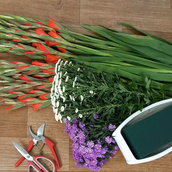 goi y mot so cach cam hoa don gian trong ngay tet hinh anh 2