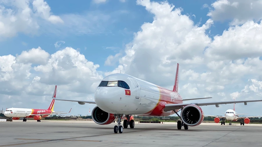 Chuyến bay Vietjet chở 200 máy thở cao cấp, hiện đại từ Đức đã hạ cánh