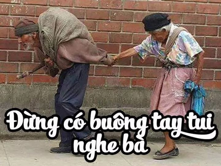 Nắm tay anh đi khắp thế gian. Nắm tay anh đi khắp thế gian.