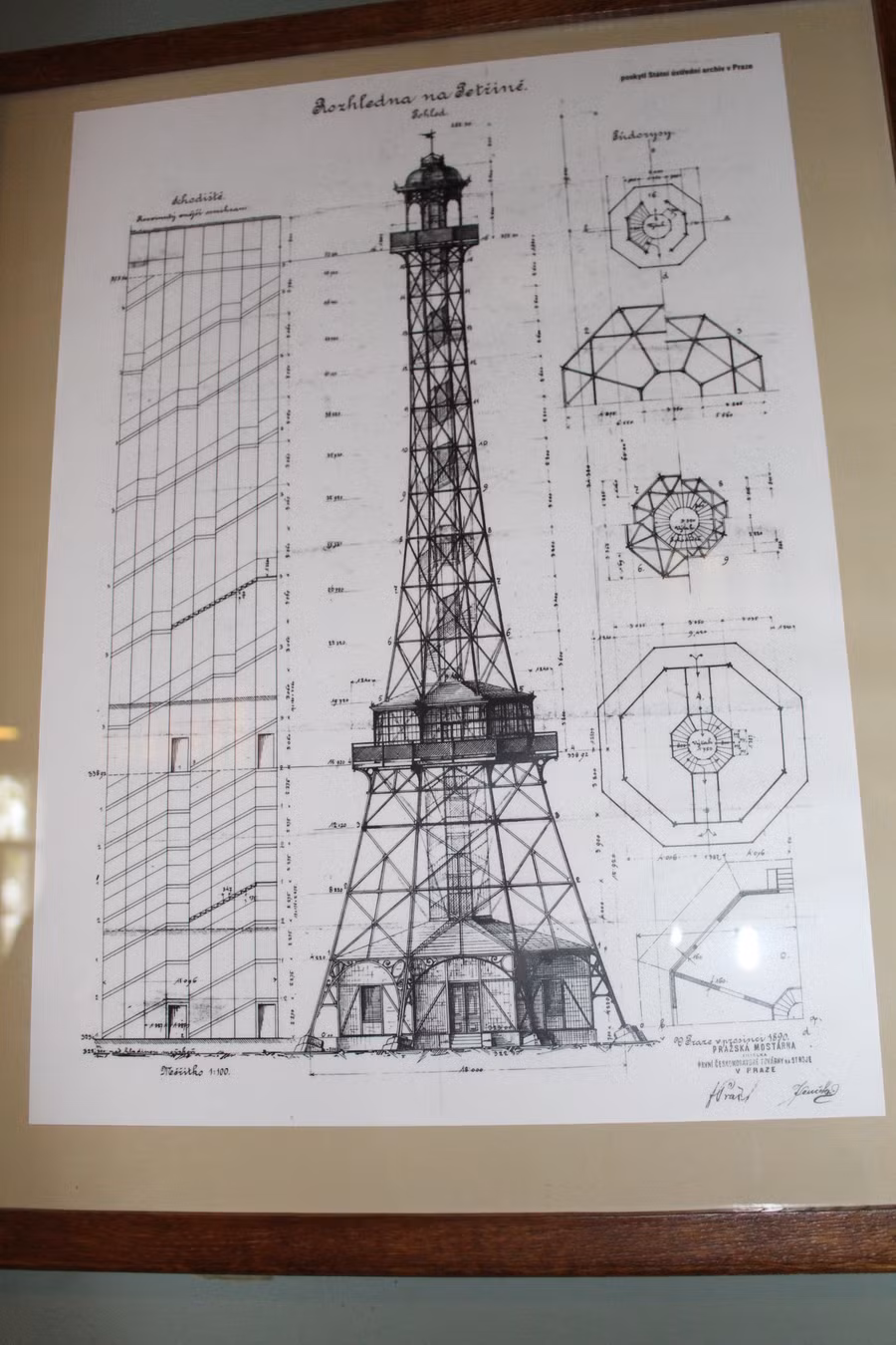 Bản thiết kế nguyên gốc của Tháp Petrin