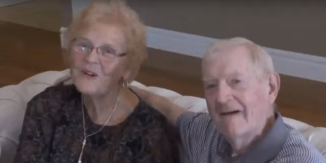  Ông Osborn luôn muốn trở thành một người anh nhưng cuối cùng lại có một chị gái 